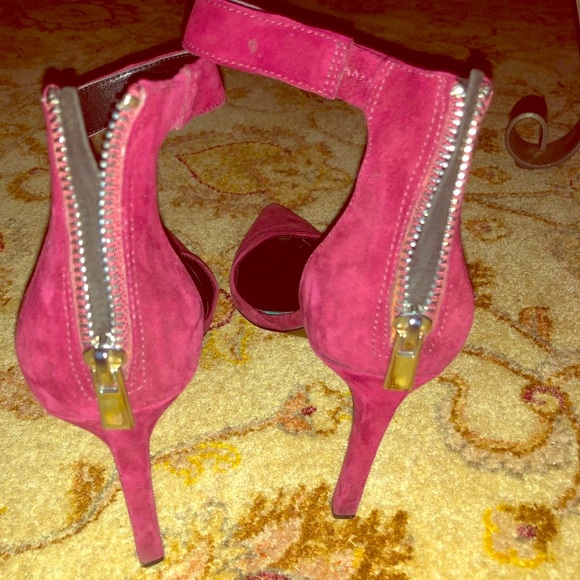 Beautiful burgundy suede high heels - Picture 3 of 5